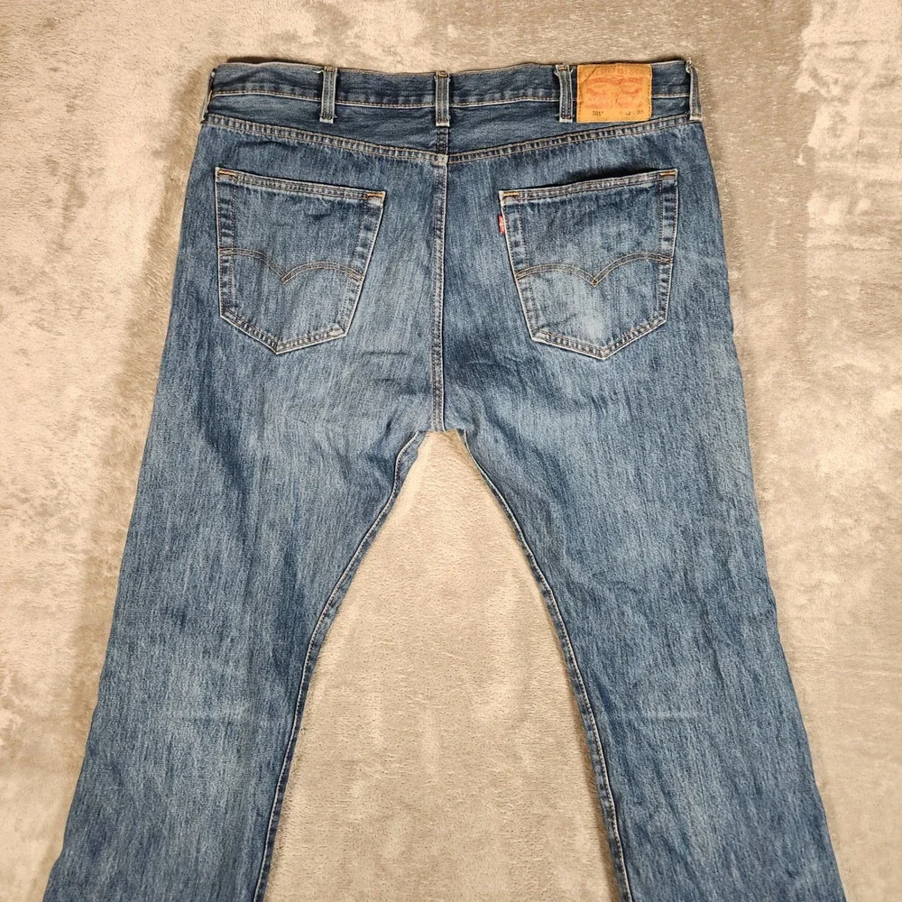 Levi's 501‎ Original Fit Jeans Mens 42x30 Good Button Fly Straight Leg FRAYED